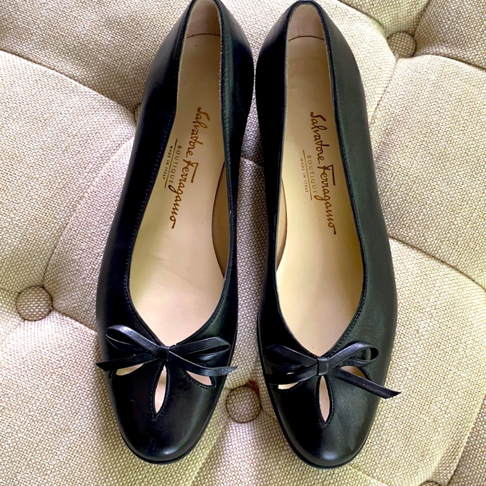 Salvatore Ferragamo flats